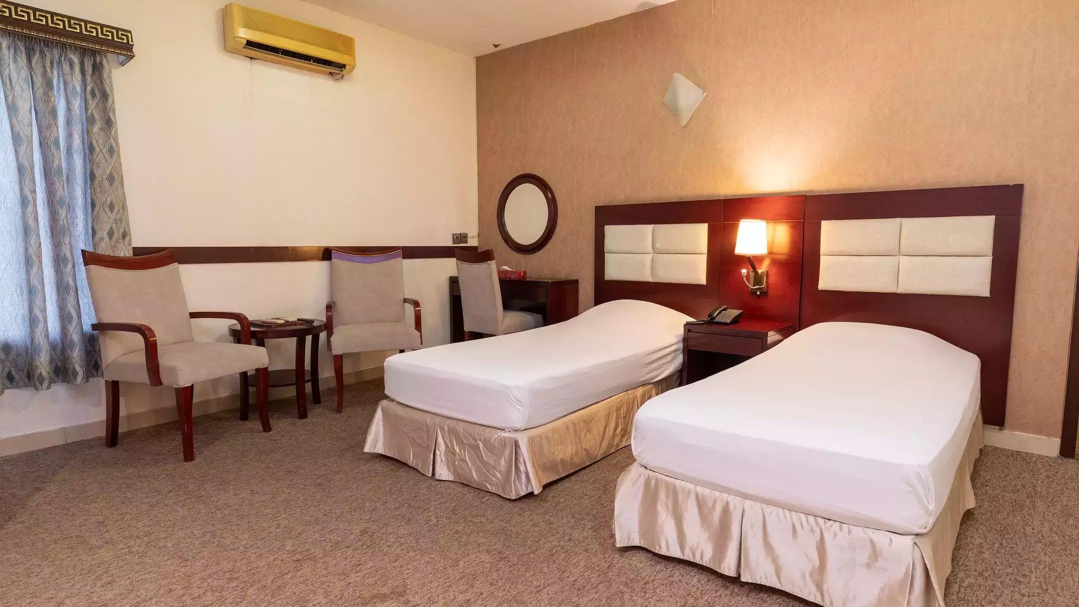 Alibaba https://cdn.alibaba.ir/ostorage/hotel-accommodation-images/670535486af0f999b10ac31e_66e809db15cb665e88c89a09_هتل تعطیلات - سوئیت یک خوابه پنج تخته (1).webp